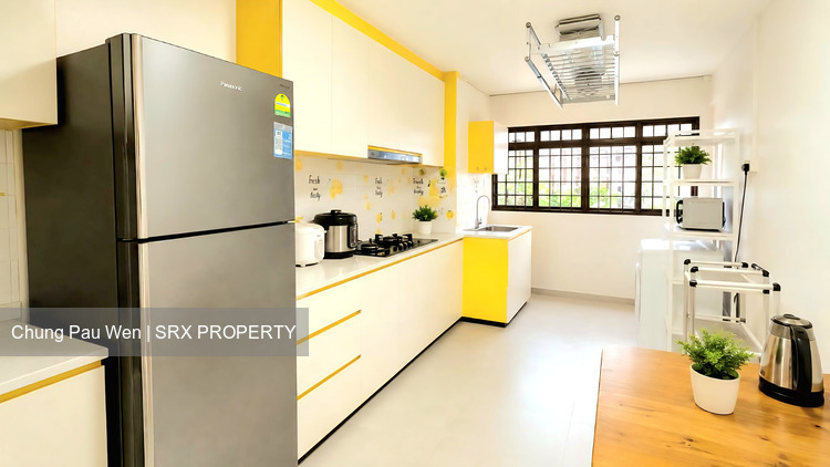 Blk 309 Serangoon Avenue 2 (Serangoon), HDB 3 Rooms #578519201